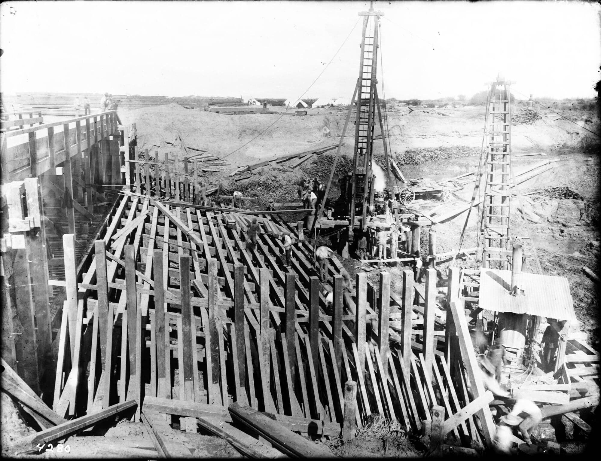 Building the Imperial Canal head gate on the Colorado River, about 1903